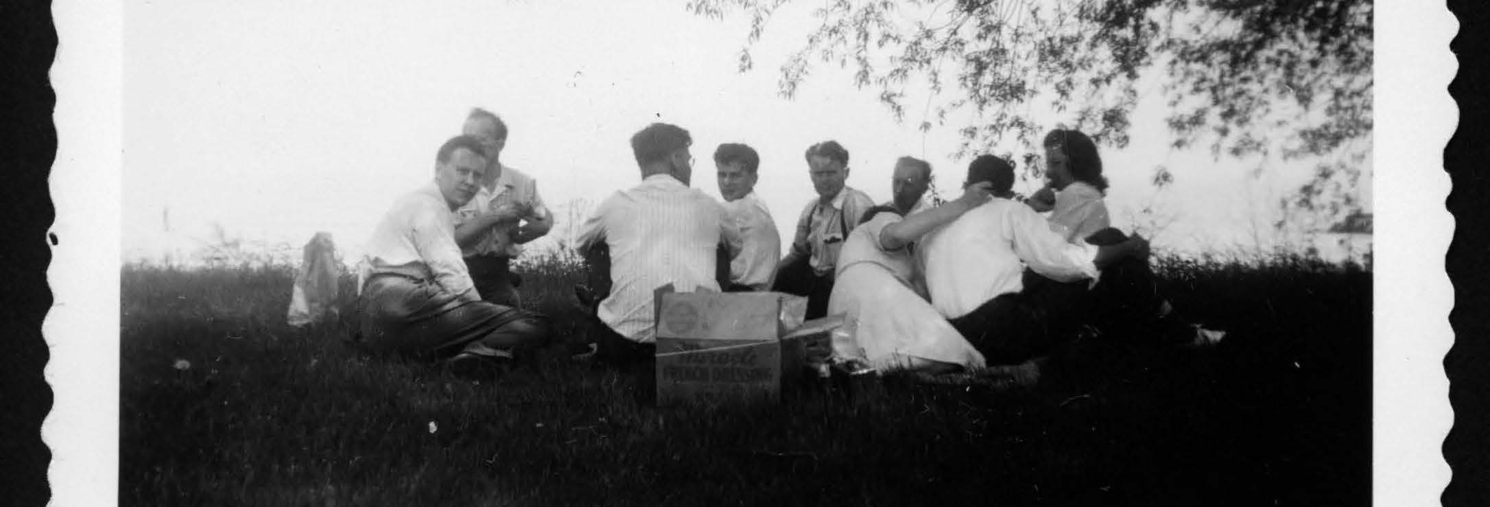 Dana students enjoy a picnic, on tour in 1942
